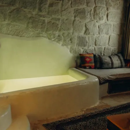 Doda Artisanal Cave - Adults Only - Hotel 5*