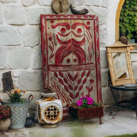 Doda Artisanal Cave