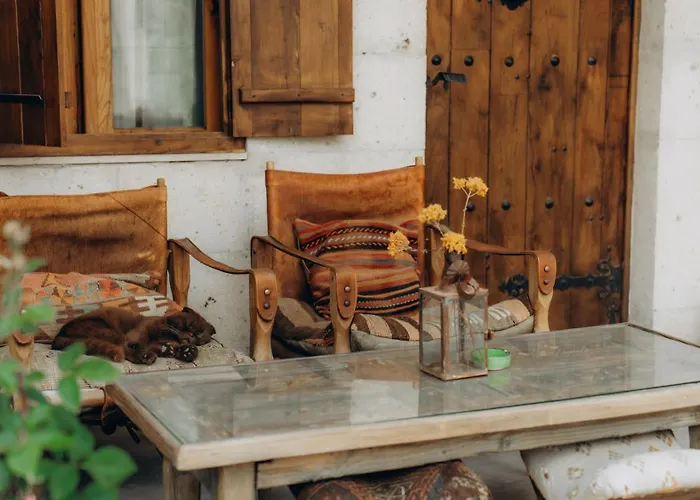 Doda Artisanal Cave 14 (adults Only)