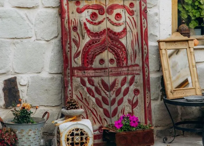 Doda Artisanal Cave 14 (adults Only)